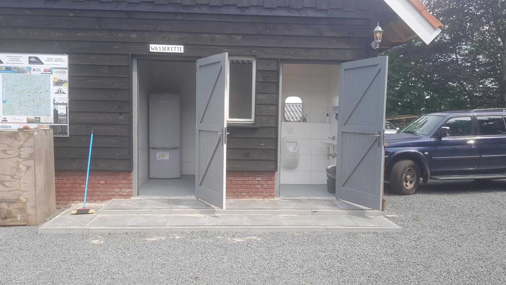 Basic Ingerichte Vouwwagen Op Camping Westenenk, Wijster Hotel Exterior photo